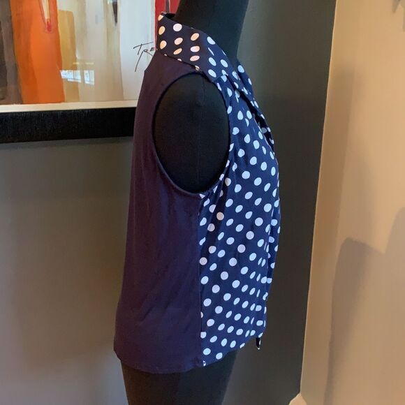 Cha Cha Vente navy and white polka dot solid back tie button front top, NWT, S - Picture 4 of 6